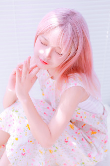 挺进毛还没长稚嫩的小花苞